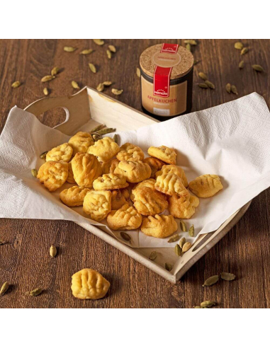 Young Kitchen Apple pie spice