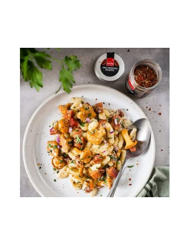 Chili Pimientos Picantes gourmet spice in a glass