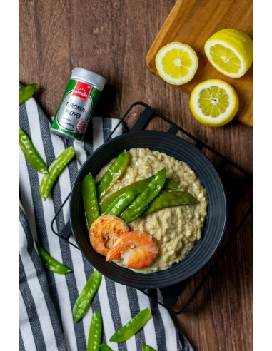 Spice shaker lemon-pepper-spice